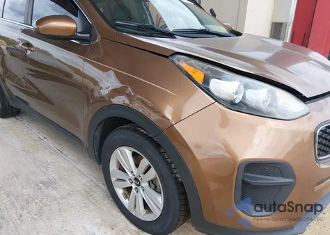 2017 Kia Sportage Lx z USA, uszkodzony, nr VIN KNDPM3AC7H7077402